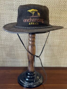 🌟HP🌟VTG 2000s Annabelle Thom Kenya Handcrafted Dark Brown Suede Safari Bush Hat